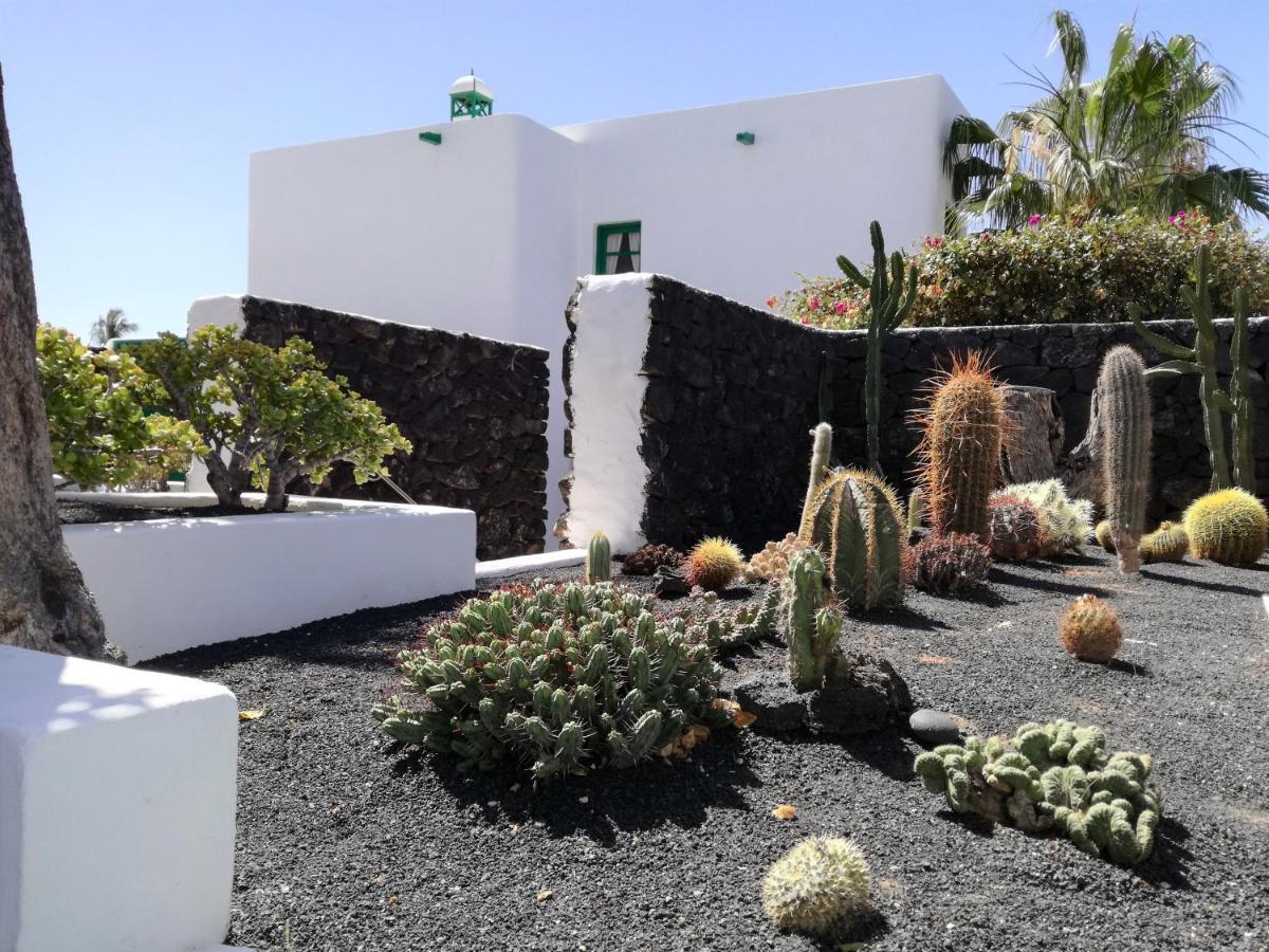 Apartamentos Las Palmeras I بويرتو ذيل كارمين المظهر الخارجي الصورة